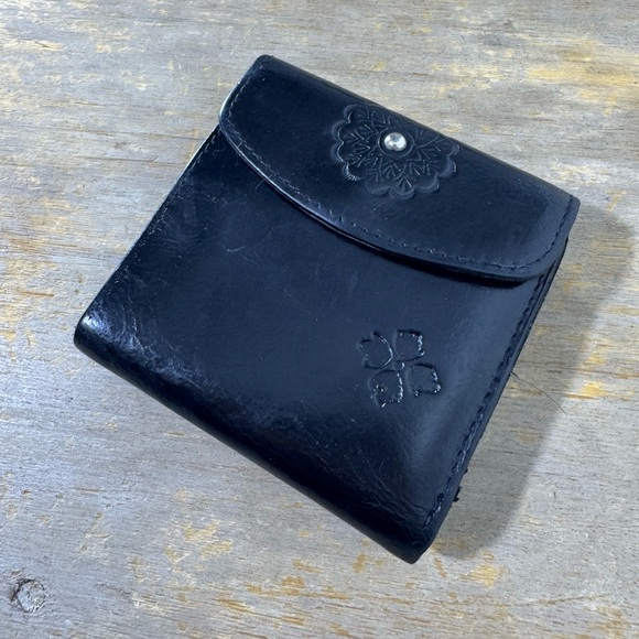 Patricia Nash Black Leather Wallet with Floral Design - Picture 4 of 7